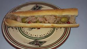 sandwich au thon tunisien