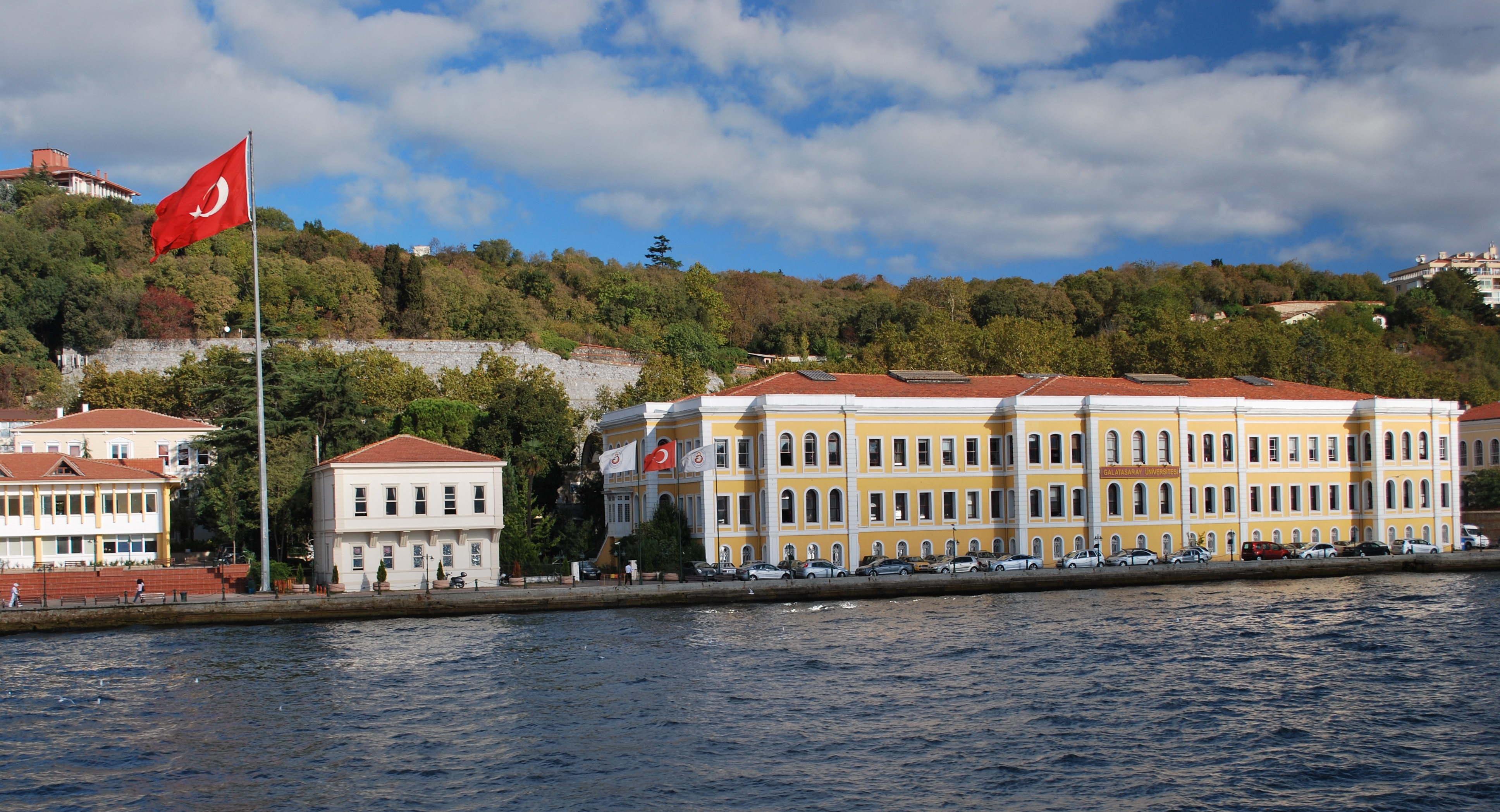 Galatasaray_University_seen_from_the_sea