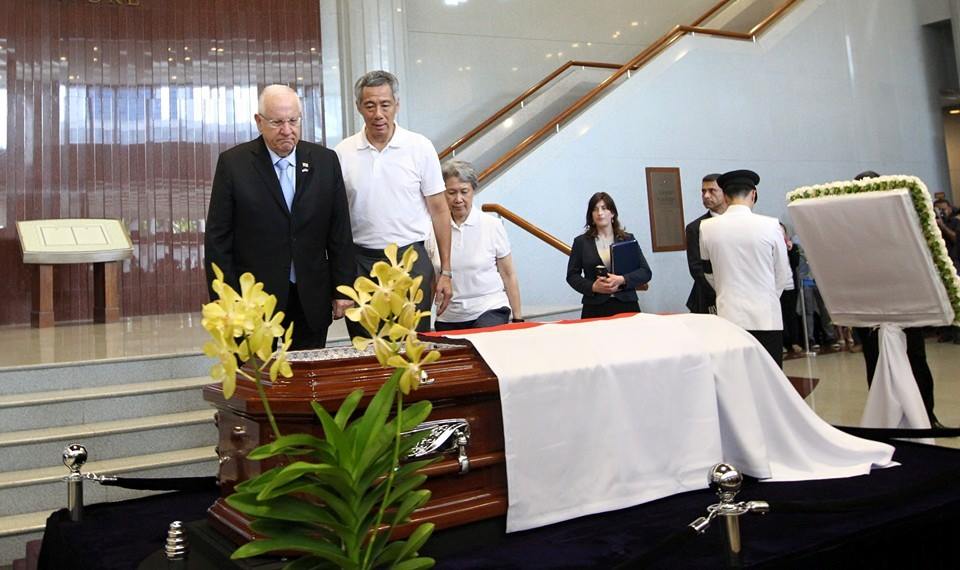 10435662_927513547283337_9190852517247999786_n