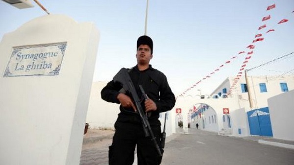 TUNIS-JUIVES-GHRIBA-JERBA-AFP_0