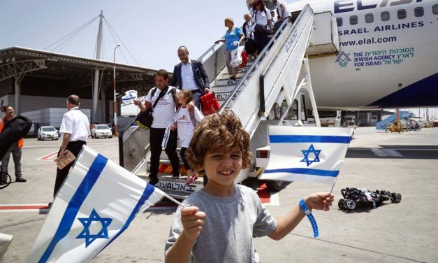 De plus en plus de juifs ont immigré en Israël, une hausse de 20 % en 2019