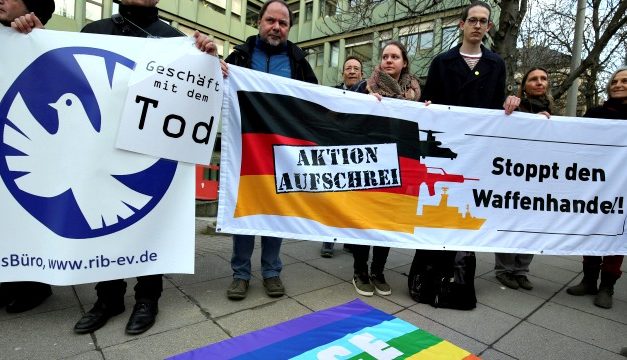Des militants « boycottent non seulement Israël, mais aussi les Juifs d’Allemagne », déclare le conseiller municipal de Munich lors d’une conférence sur la paix