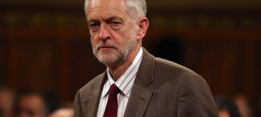 Corbyn refuse de qualifier Soleimani de « terroriste », les futures frappes américaines seraient des « crimes de guerre ».