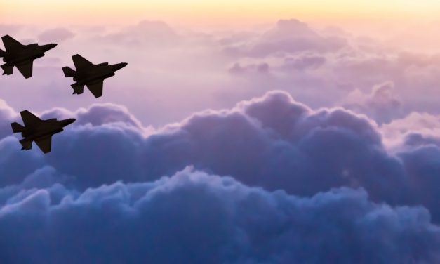 Israeli Air Force  survole les frontières  irako-iraniennes