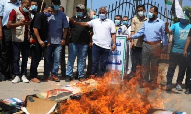 L’AP déplore la « Journée noire » après la signature de la paix entre Israël, les Émirats Arabes Unis et le Bahreïn