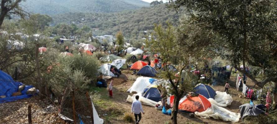 Une ONG israélienne s’empresse d’apporter son aide après l’incendie dévastateur du camp de réfugiés de Lesbos