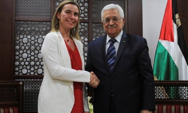 Les Palestiniens montrent à l’Europe un faux budget avec l’effacement des allocations pour la terreur