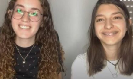 REGARDEZ : Des adolescentes israéliennes dissipent les mythes anti-israéliens sur Instagram.