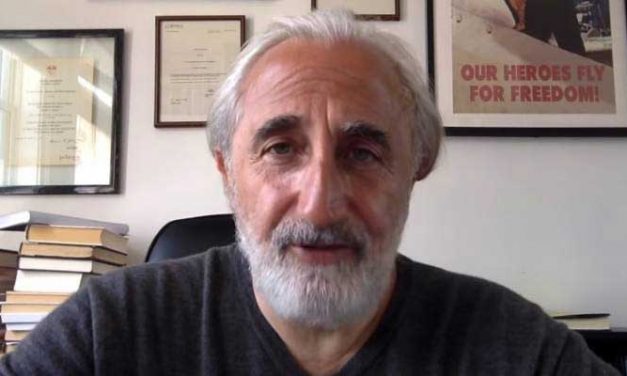 Facebook interdit un professeur juif pour avoir dénoncé un tweet pro-hitlérien