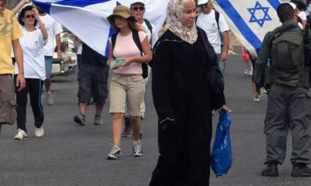 Un nombre record de Palestiniens préfèrent la souveraineté israélienne à Jérusalem