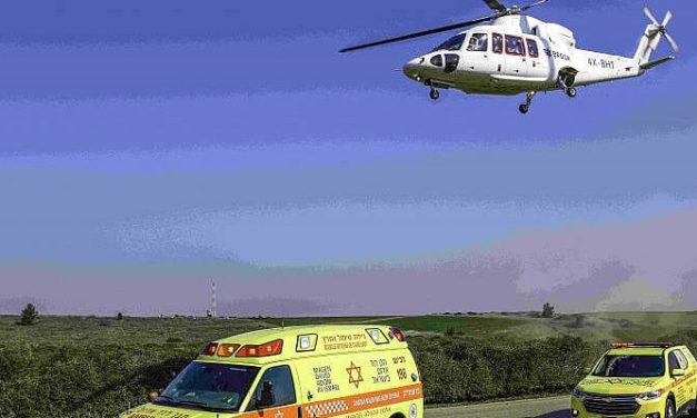 Les forces israéliennes enquêtent sur l&rsquo;attentat à la bombe qui a grièvement blessé un homme dans le nord du pays