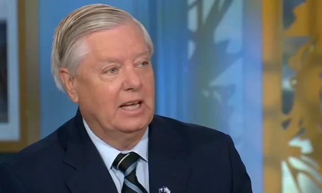 Le Sénateur Républicain Lindsey Graham à Tel Aviv, pour négocier la normalisation avec les Saoudiens