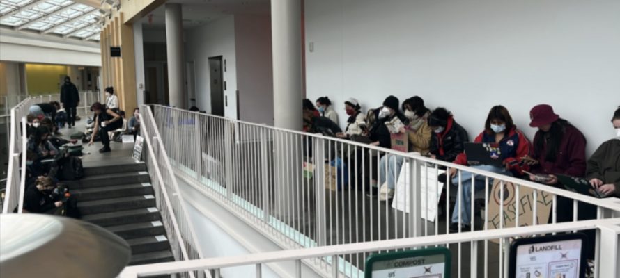 Le bâtiment du Smith College occupé par un groupe antisioniste